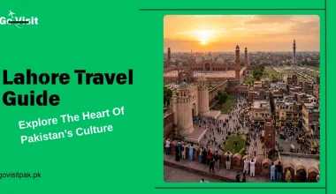 Lahore travel guide featuring Badshahi Mosque, Lahore Fort and iconic cultural landmarks in Lahore